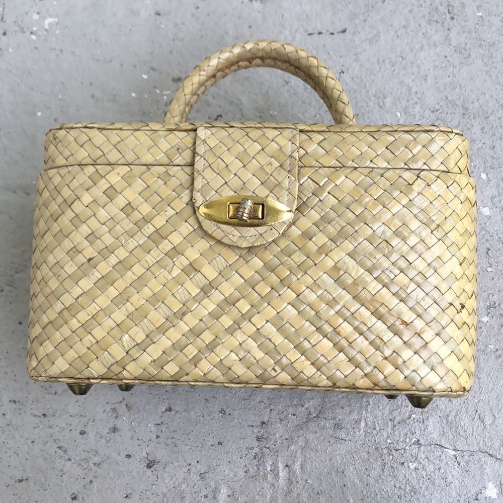 1960s woven bag  - Picture 2 of 9